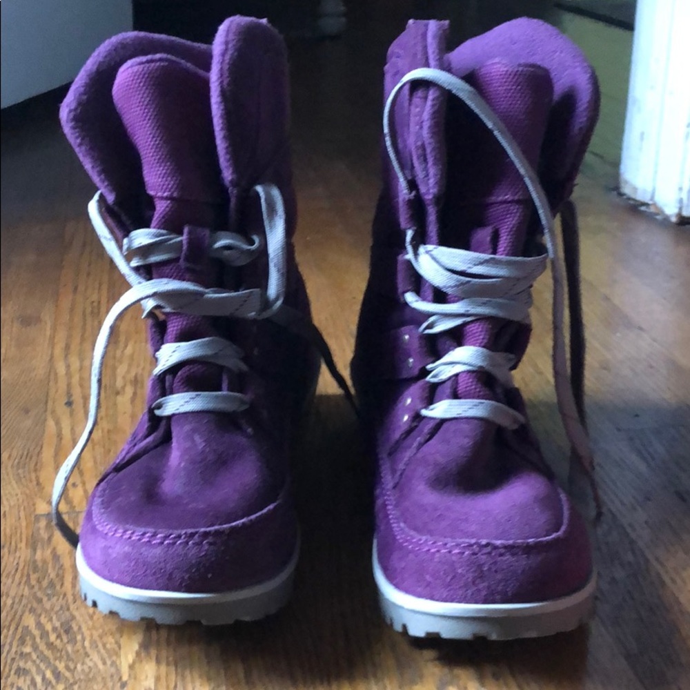 Sorel waterproof snow boots